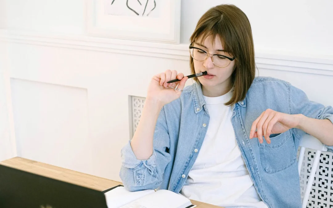 Blog Content Writing Tips: How to Create Posts That Drive Traffic and Authority